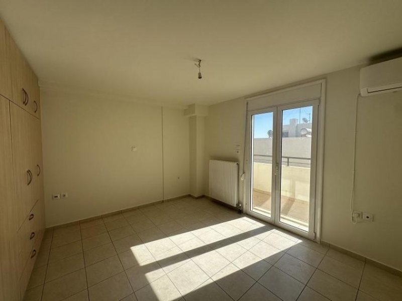 Rethymno Kreta, Rethymno: 4-Zimmer-Apartment mit Meerblick und Dachterrasse zu verkaufen Wohnung kaufen